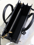 YSL 25S SAC DE JOUR GM 32 IN BLACK SUPPLE GRAINED CALFSKIN GOLD HARDWRE