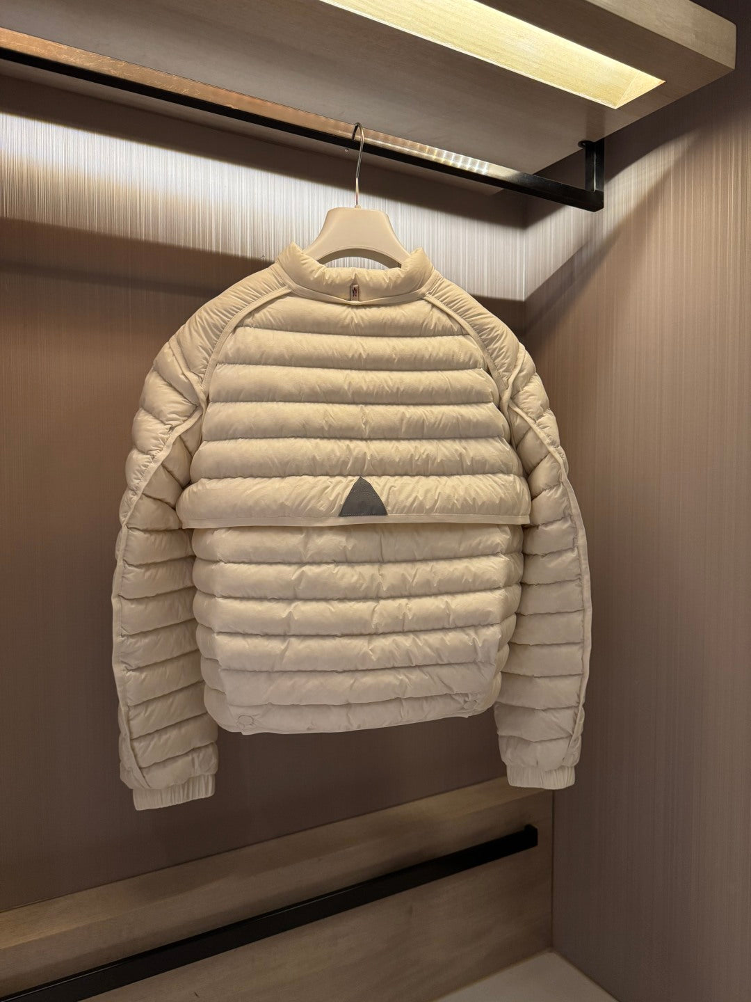 MONCLER 25S JACKET 109