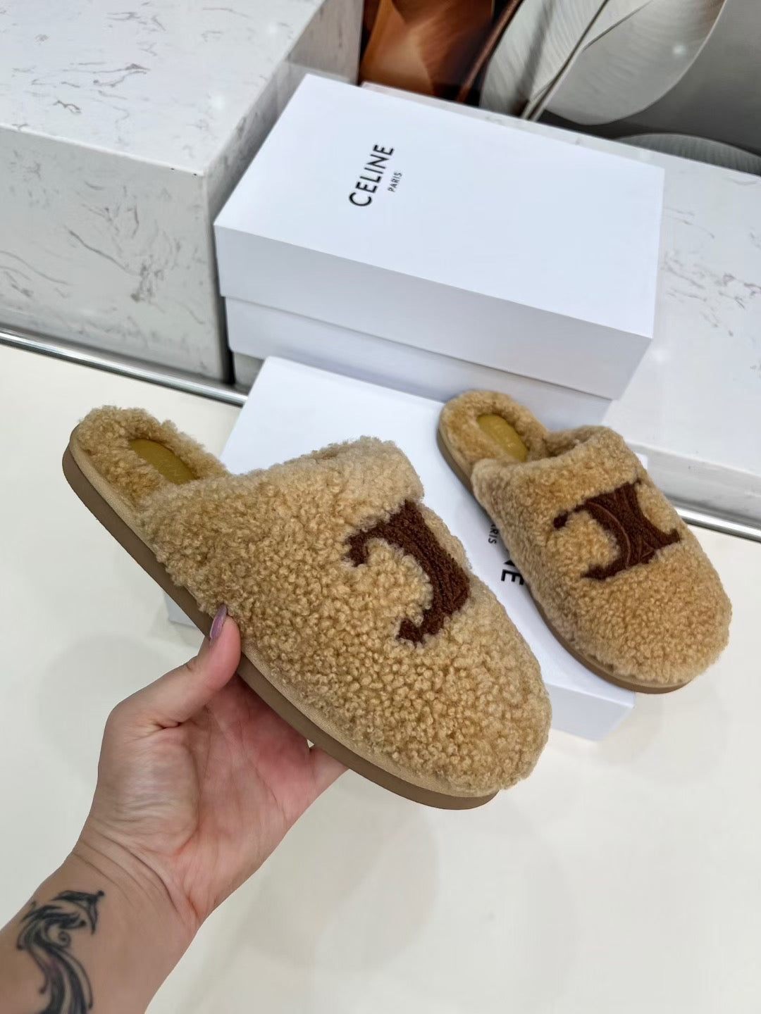 CELINE 25S GEORGIA SLIDE IN SHEARLING IN BROWN
