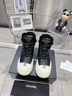 MARTIN BOOTS IN BLACK CALFSKIN AND LAMB FUR LINING