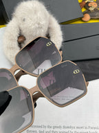 MONTAIGNE SQUARE SUNGLASS D1292 IN LIGHT BROWN ACETATE