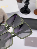 MONTAIGNE SUNGLASS CD1595 IN GREEN ACETATE