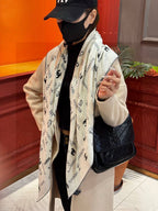 CHANEL 25S SCARF 140 IN CASHMERE SILK 733896
