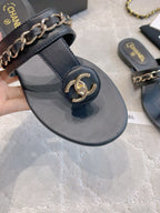 CC THONG SLIPPERS IN BLACK LAMBSKIN MIX CHAIN