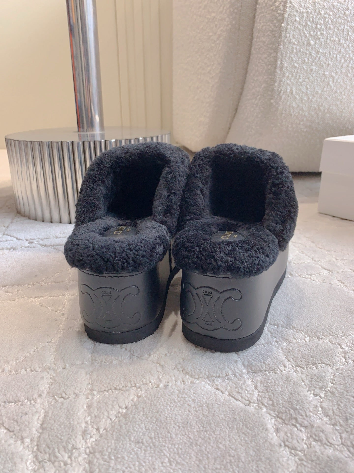 CELINE 25S DANA WEDGE MULE 70MM IN BLACK SUEDE CALFSKIN AND SHEARLING