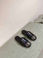 BLACK SHINY LAMBSKIN SQUARE TOE FLAT MULES GOLD BUCKLE