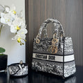 medium lady 24 black white embroidery