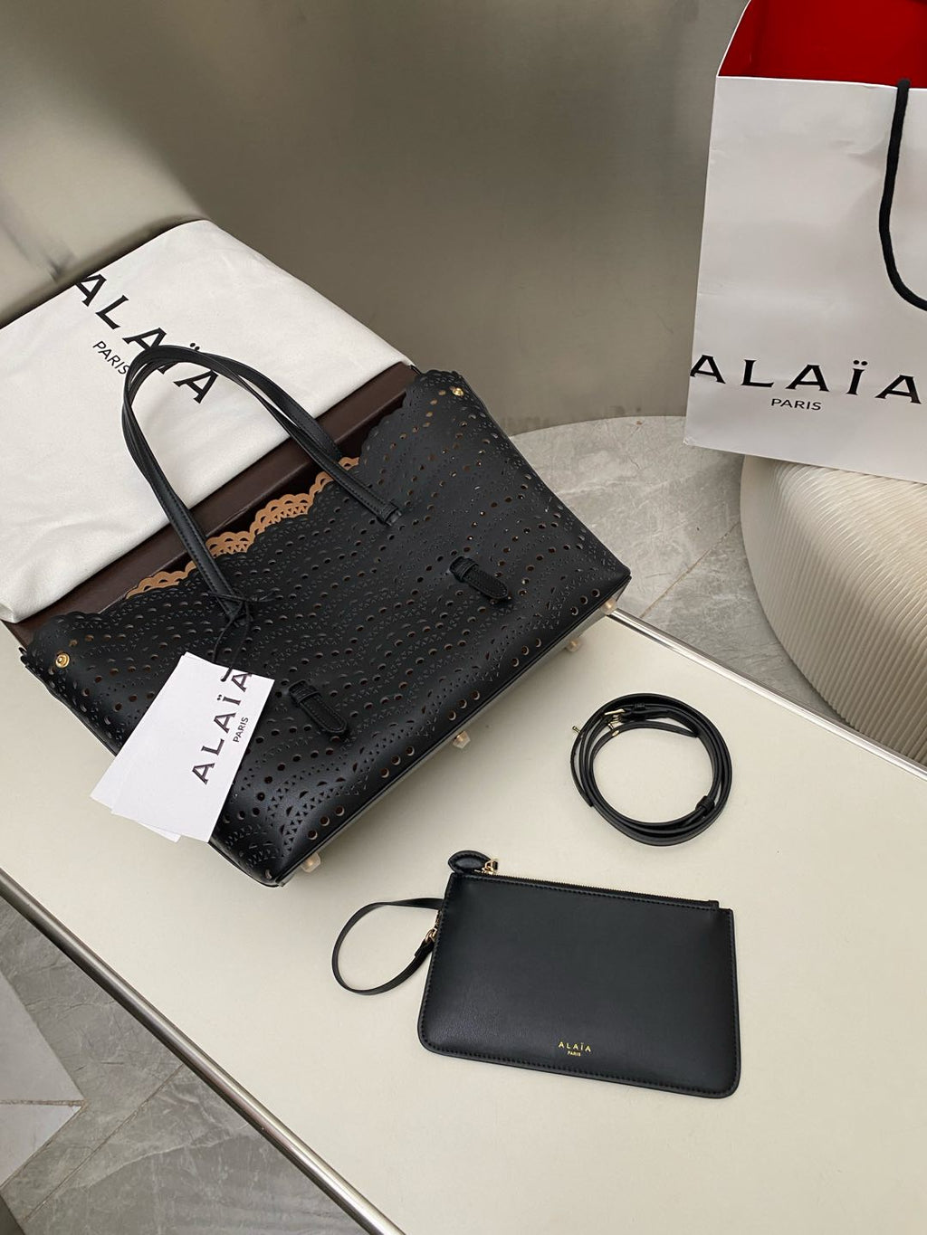 MINA 32 BAG IN BLACK VIENNA WAVE CALFSKIN