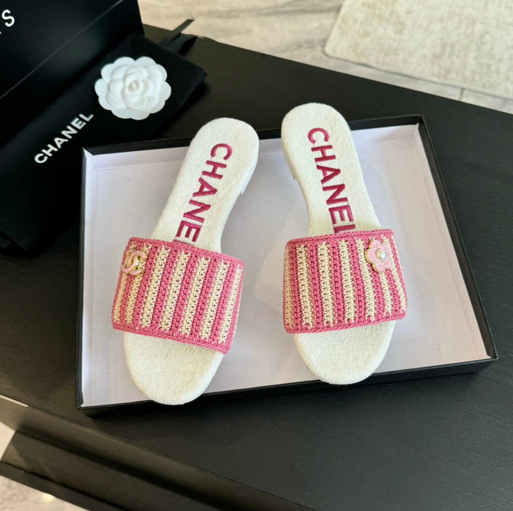 Double C Sheepskins Knit Slippers White Pink