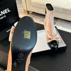SHORT BOOTS IN PEACH PINK VELVET AND BLACK LAMBSKIN
