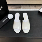PEEP TOE MULE 85MM IN WHITE PATENT CALFSKIN