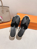 HM 25S HIGH WEDGE SANDALS IN BLACK LAMBSKIN STYLE 23