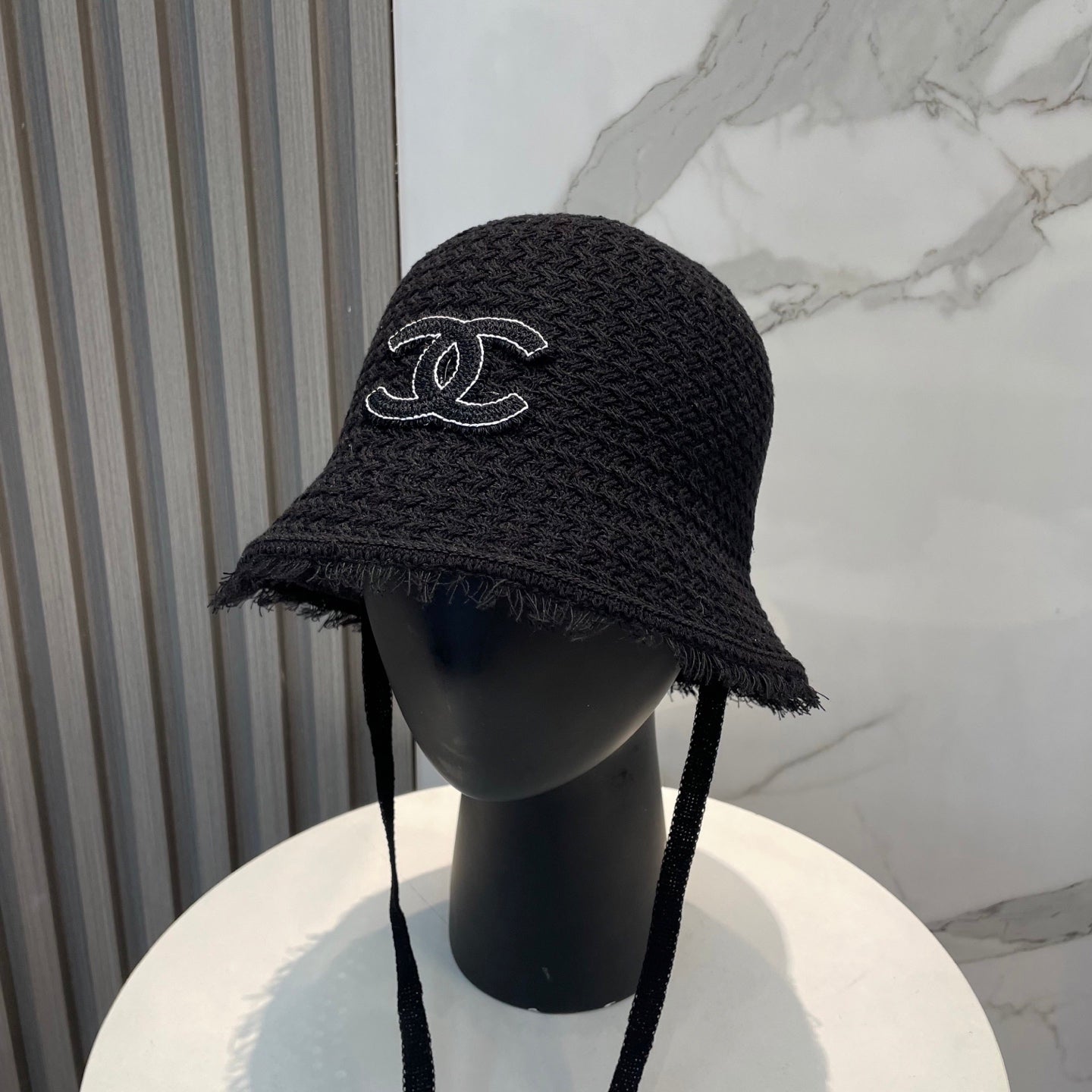 KNITTED BUCKET HAT BLACK 673882