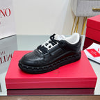 VALENTINO 25S GARAVANI FREEDOTS SNEAKERS IN BLACK LAMBSKIN