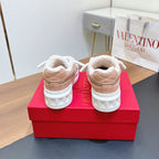 VALENTINO 25S GARAVANI ONE STUD XL PLATFORM SNEAKERS IN LIGHT PINK LAMBSKIN AND WOOL