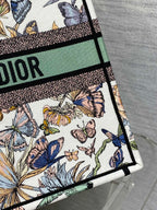 CD LARGE BOOK TOTE 41 IN COLORFUL EMBROIDERY