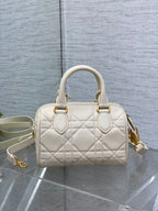GROOVE 20 BAG IN WHITE CREAM LAMBSKIN