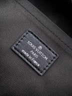 LV M13988 Keepall Bandoulière Cargo 25 Black Caflskin Sliver HW