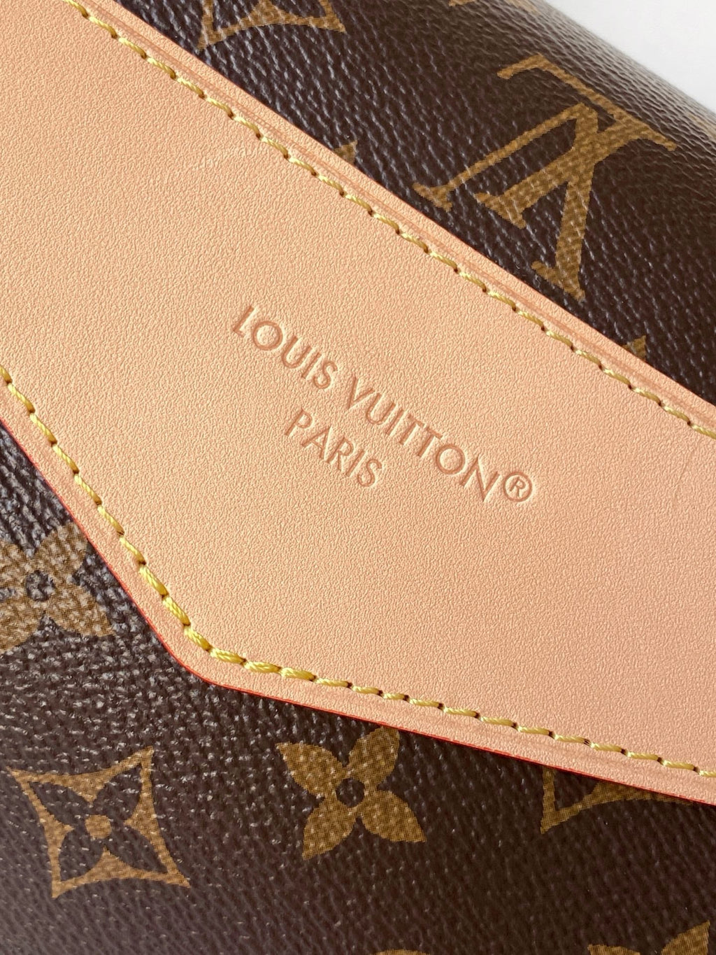 LV M26040 Odyssee MM NM Handbag 36cm Brown Monogram pattern & Canvas