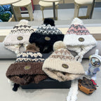 BEANIE HAT IN COLORFUL WOOL 400961