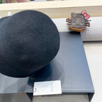 BLACK BUCKET HAT 411347