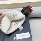 BEANIE HAT IN WHITE WOOL 413328