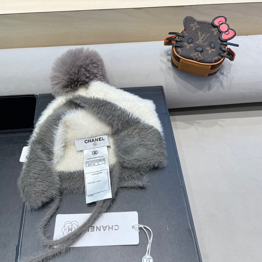 KNIT HAT IN WHITE MIX MO GRAY WOOL 426269