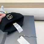BEANIE HAT IN BLACK WOOL 416413