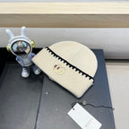 BEANIE HAT IN BEIGE WOOL 416415