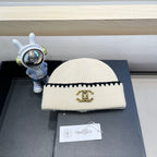 BEANIE HAT IN WHITE WOOL 419782