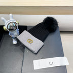 BEANIE HAT IN BLACK MIX DOLPHIN GRAY WOOL AND FOX FUR 422505