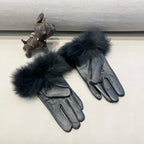 TOUCHSCREEN GLOVES IN BLACK SHEEPSKIN AND FOX FUR 423400
