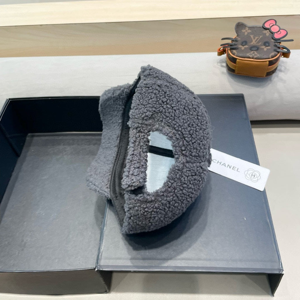 BASEBALL HAT IN MO GRAY LAMB FUR 424254