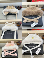 BEANIE HAT IN LIGHT PINK LAMB FUR 426239
