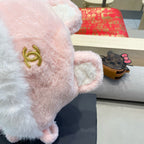 BEANIE HAT IN LIGHT PINK LAMB FUR 426239