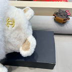 BEANIE HAT IN WHITE LAMB FUR 426240