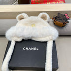 BEANIE HAT IN WHITE LAMB FUR 426240