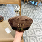 BERET HAT IN BROWN VELVET 430043