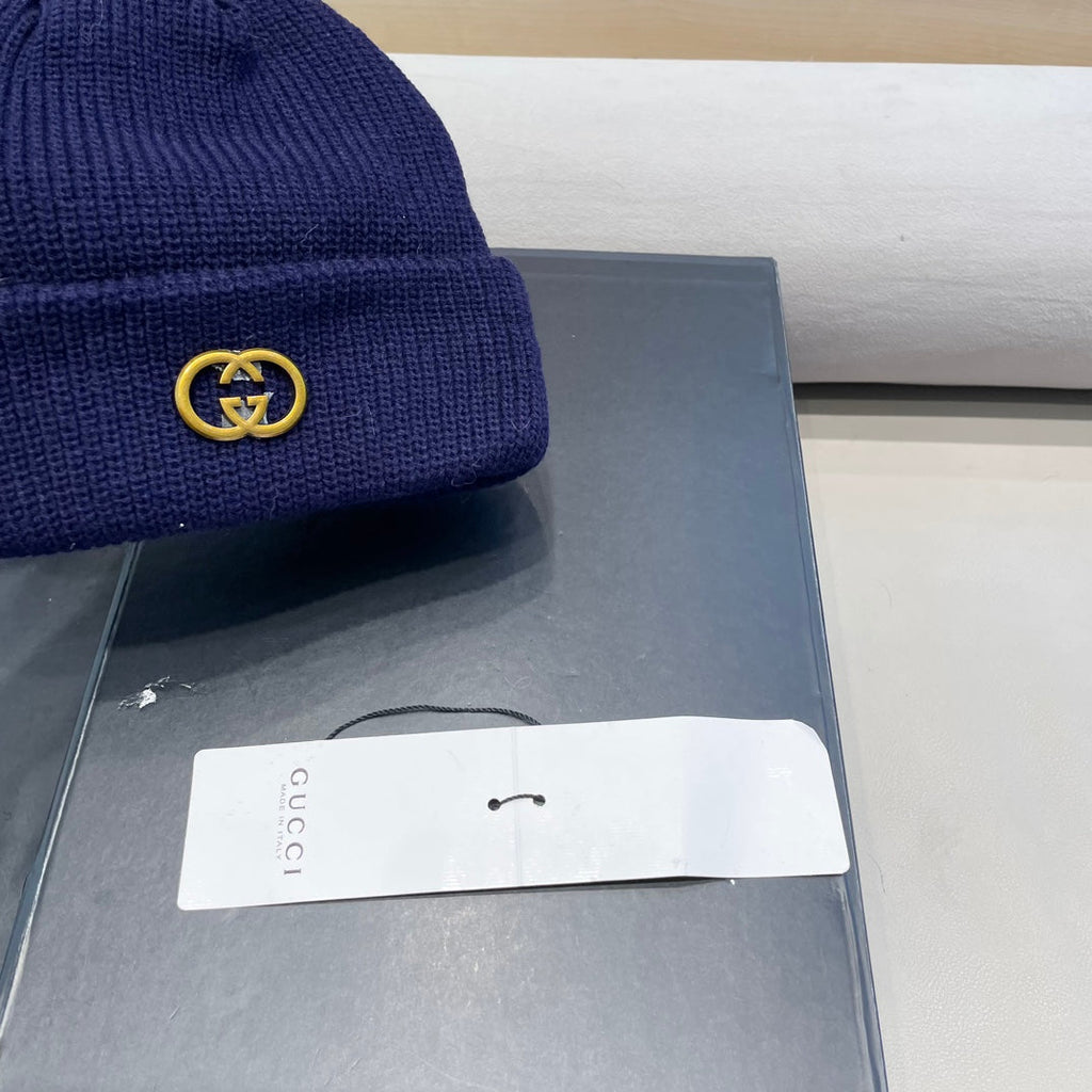 BEANIE HAT IN NAVY BLUE WOOL 433462