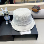 BUCKET HAT IN WHITE WOOL 436747