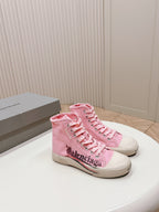 PINK CANVAS HIGH-TOP SNEAKERS LOGO GRAFFITI