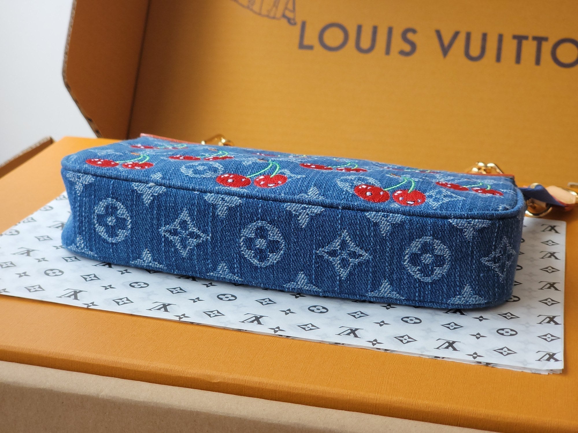 LV x TM M13994 Pochette Accessoires 22cm Blue Monogram Denim With Cherry Motif GHW