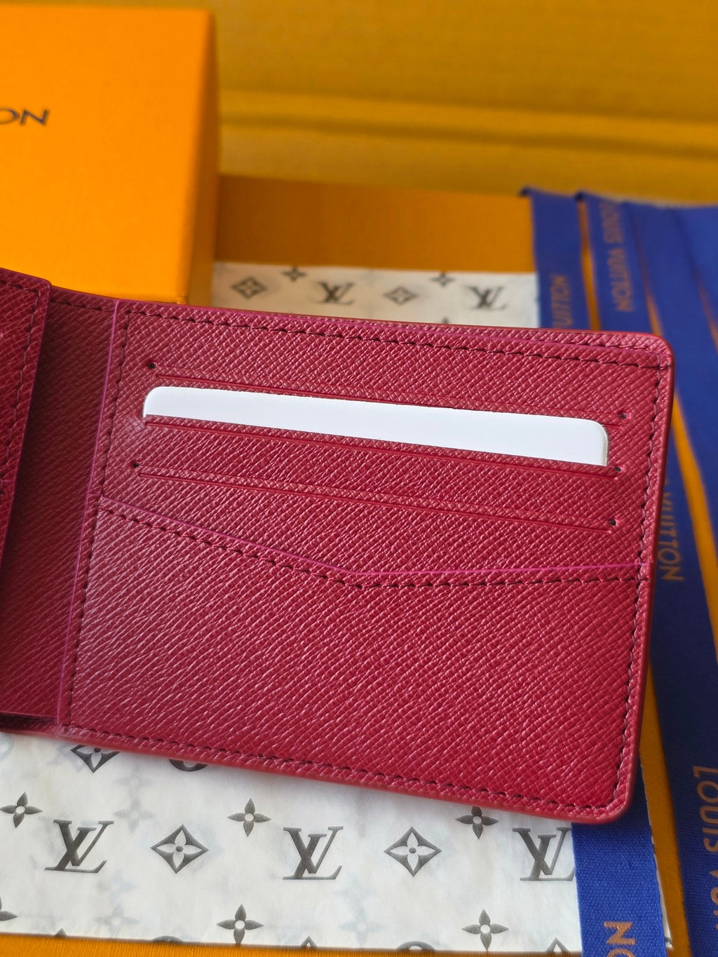 LV M25795 Multiple Wallet Red Black Cowhide