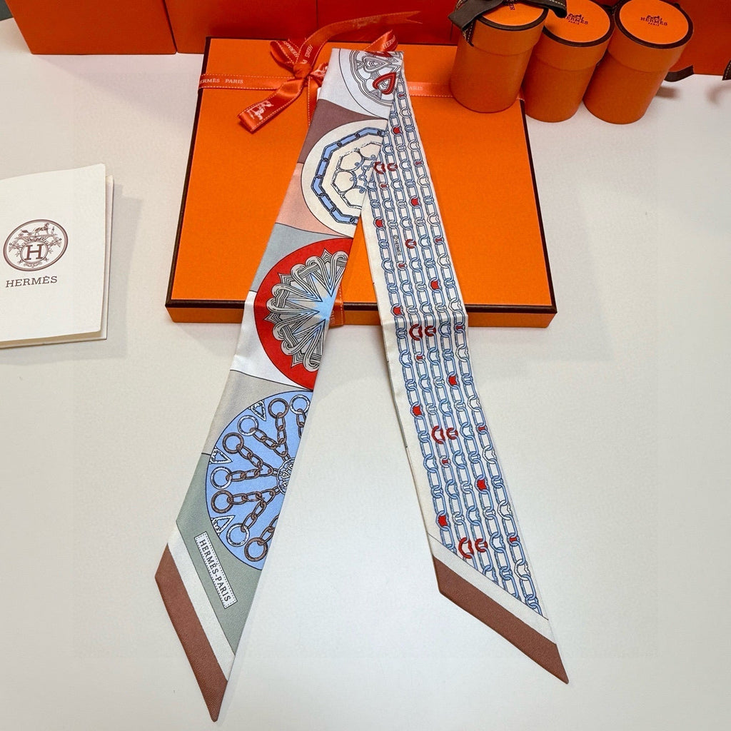 HERMES 25S SCARF 90 IN SILK 856723