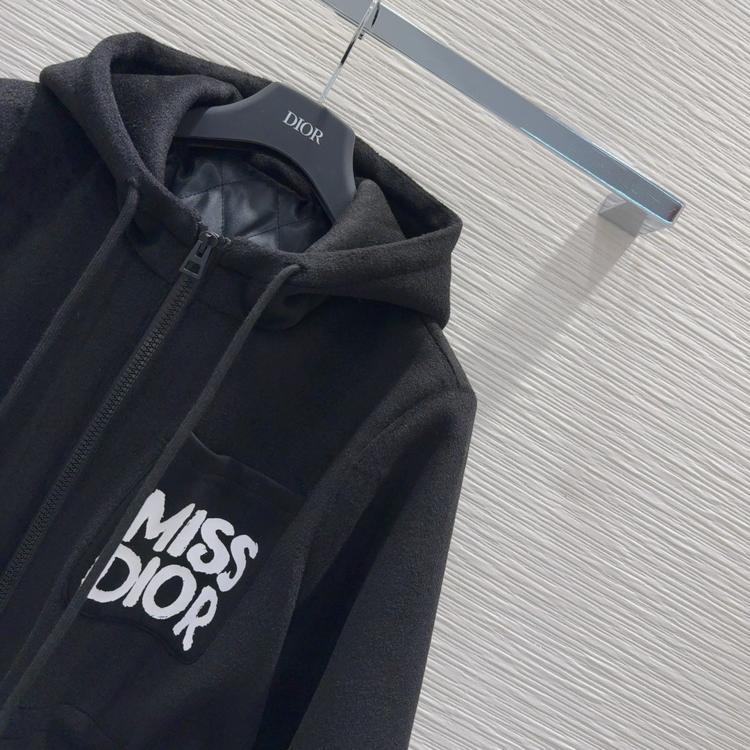 DIOR 25S COAT STYLE 300