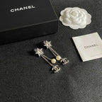 DOUBLE C STUD EARRINGS WITH STAR STONE DOUBLE CHAINS ONE WITH LOGO AND ONE WITH PEARL