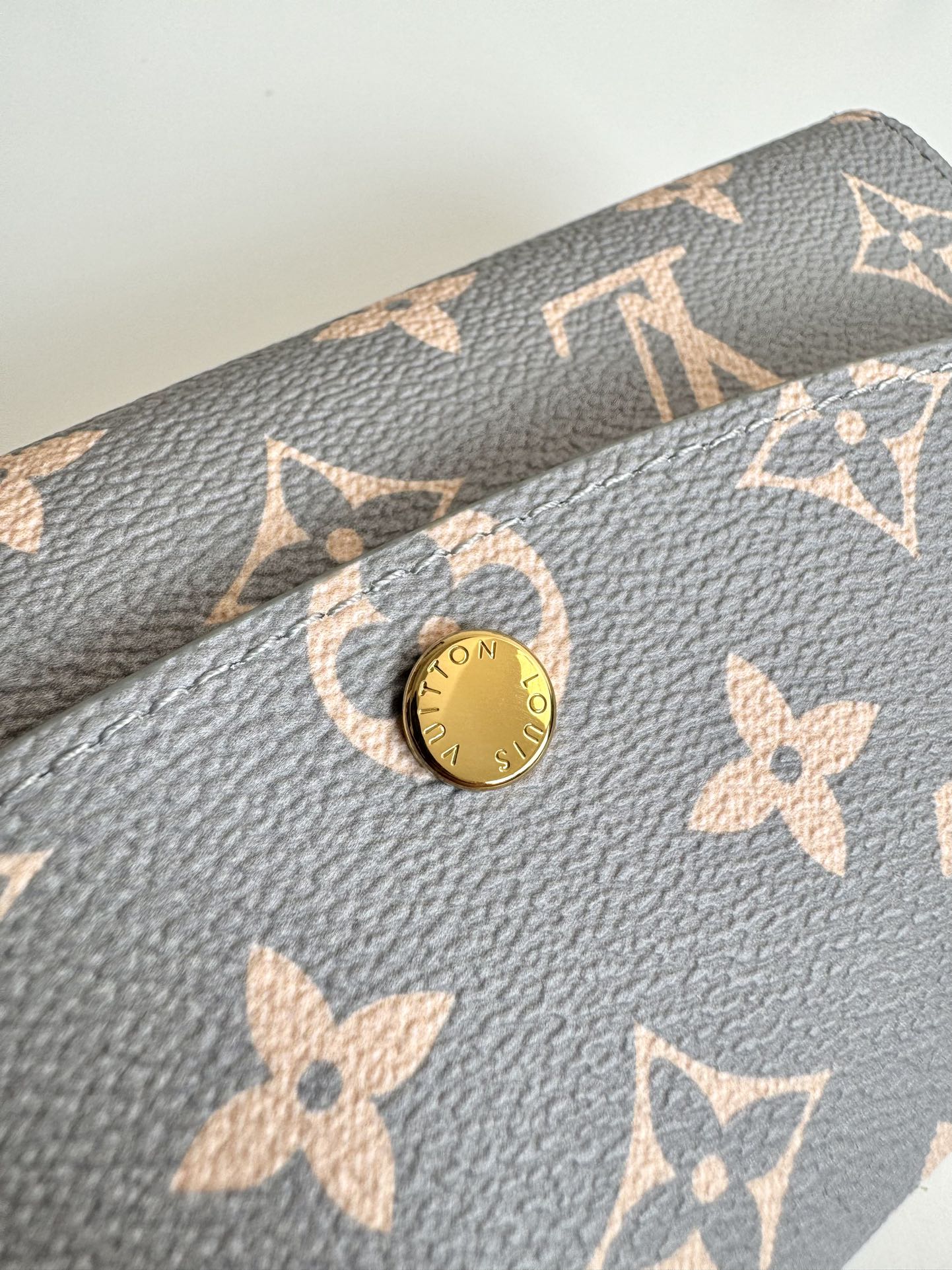 LV Emilie wallet Trianon Gray Monogram Canvas GHW 221283