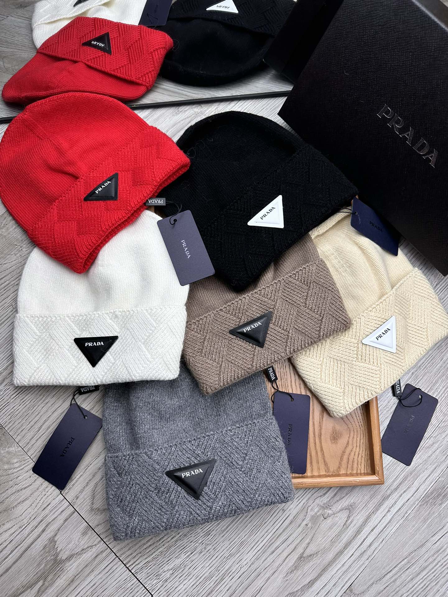 BEANIE HAT IN BISQUE BEIGE WOOL AND RABBIT FUR 436397
