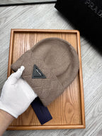 BEANIE HAT IN MEDIUM BROWN WOOL AND RABBIT FUR 342039