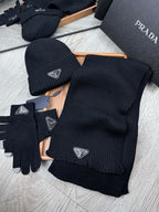 THREE-PIECES SET IN BLACK WOOL AND ACRYLIC 406558